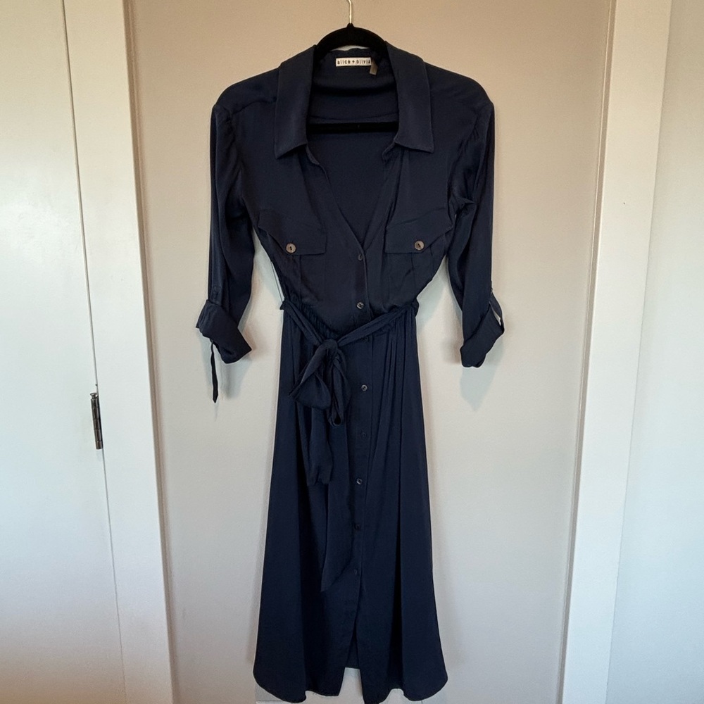 Alice + Olivia Deep Blue Long Sleeve Silk Dress 212 - Picture 3 of 9